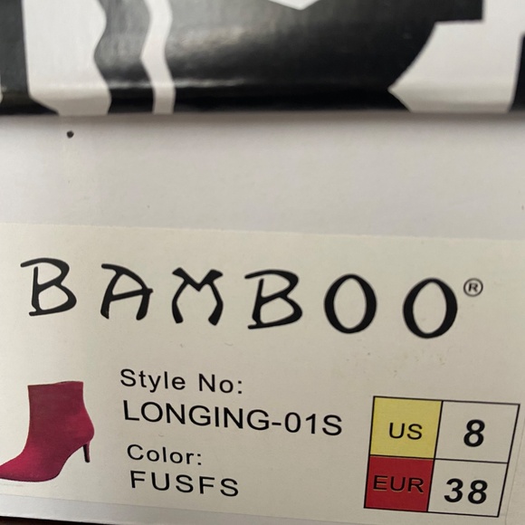 NWOT Hot Pink Faux Suede Bootie BAMBOO brand with Silver Tone Toggle Side Zipper - Picture 12 of 12